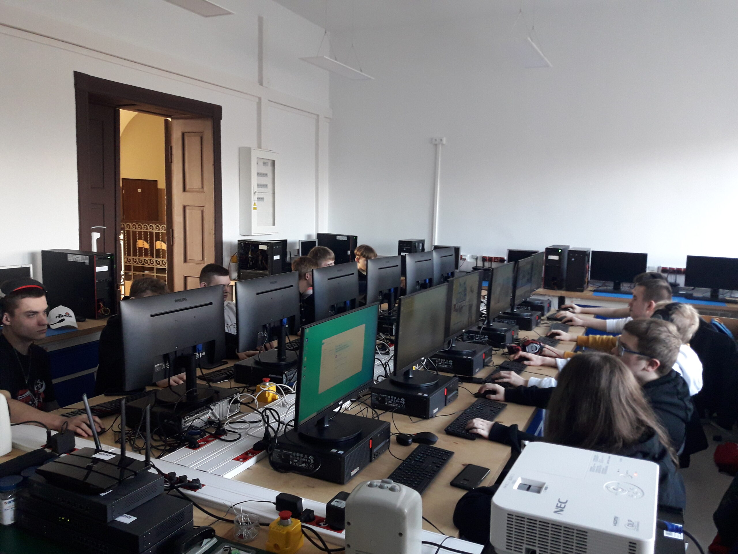 Sala informatyczna ZSP Chełmża